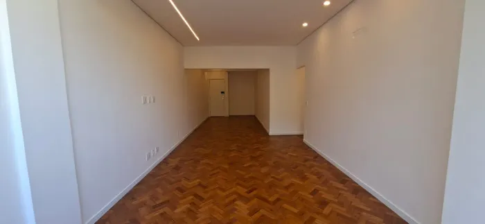 Aluga-se imóvel de 3 quartos na Rua Joaquim Nabuco 205/403Aluga-se imóvel de 3 quartos na
