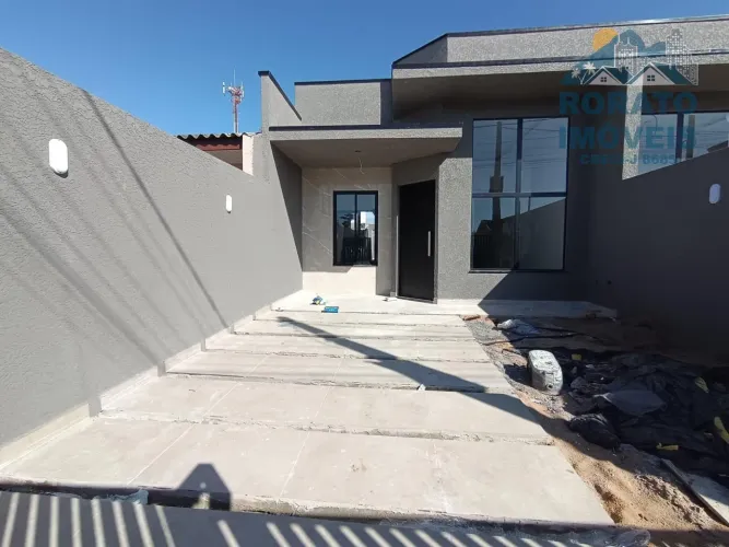 Casa com suíte e piscina 250 mts do mar - Matinhos
