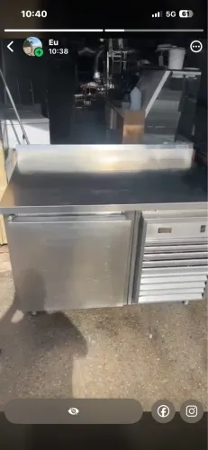 Balcão de encosto refrigerado macon