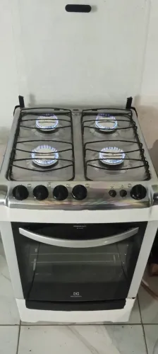 Fogão Electrolux 4 bocas com forno, FAÇO ENTREGA!!