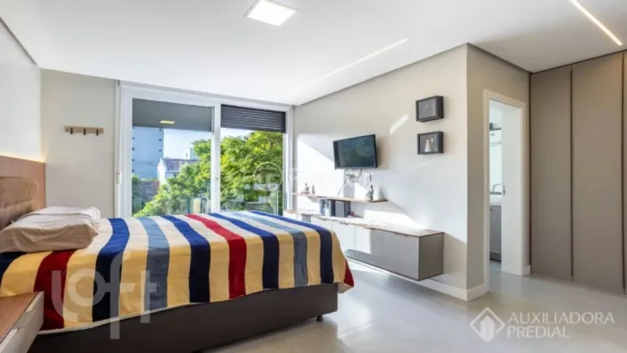 Casa à venda Rua Américo Vespucio, Higienópolis - Porto Alegre