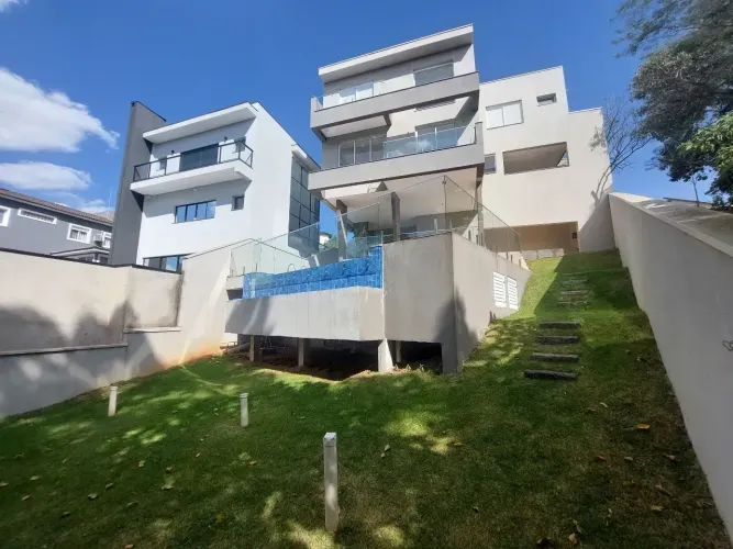 Casa condomínio tarumã reformada com 3 dormitórios 2 suites Piscina - Santana de Parnaiba