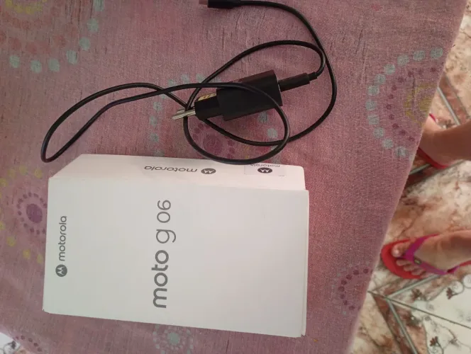 Vendo moto g 06