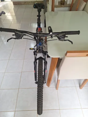 Vendo Mountain Bike Aro 29 Quadro Absolute