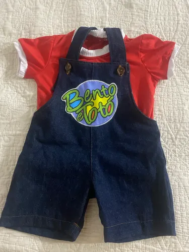 Roupa do Bento e totó 