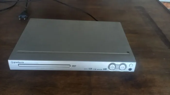 Dvd player Gradiente D-203