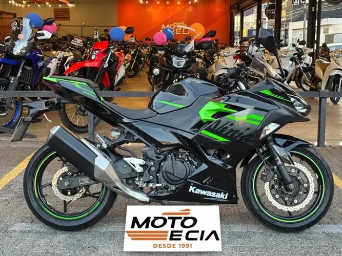 Kawasaki NINJA 400