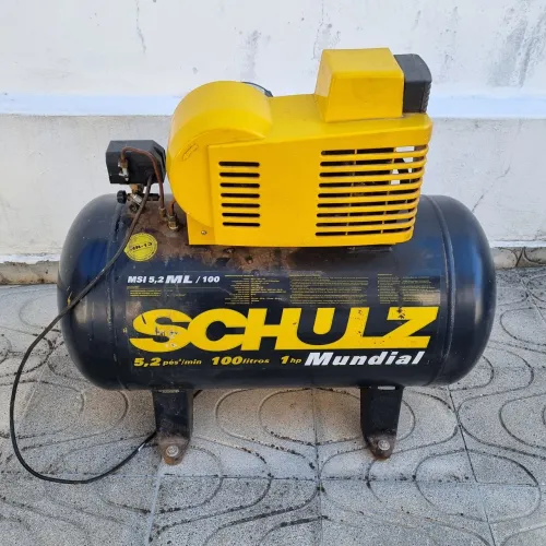 Compressor de ar Schulz 100 litros 1 hp usado