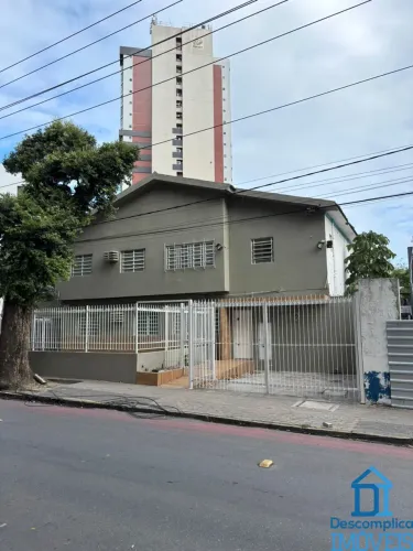 CASA COMERCIAL AMPLA E ESTRUTURADA