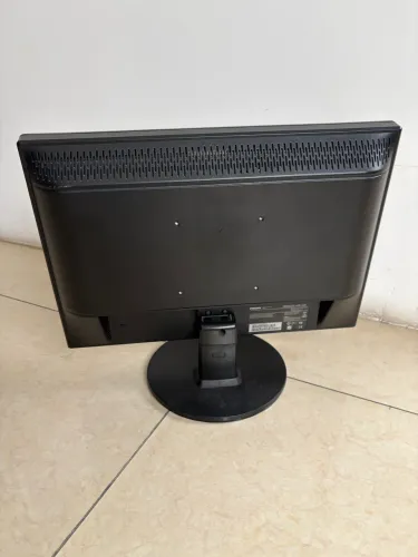 Monitor Philips 19 pol HWV9190T