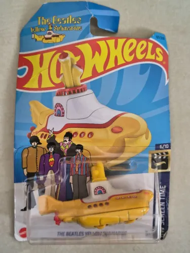 Hotwheels Beatles Yellow Submarine