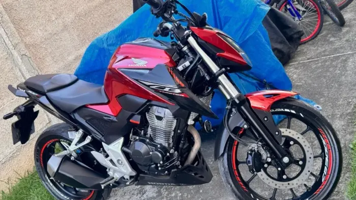 Moto Honda CB300F TWISTER ABS - Único dono