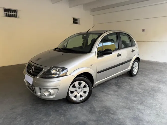 Citroen C3 Exclusive 1.4 Flex 8V 5P 2012