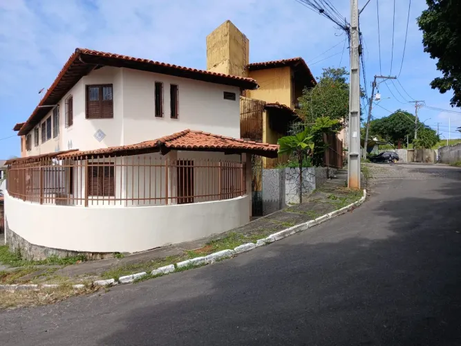 CASA DÚPLEX, LOCALIZADISSIMA.