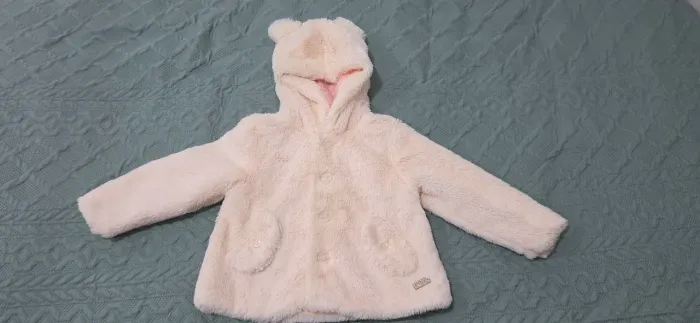 Casaco Infantil de Pelúcia off white com Capuz e orelinhas- Tam. G
