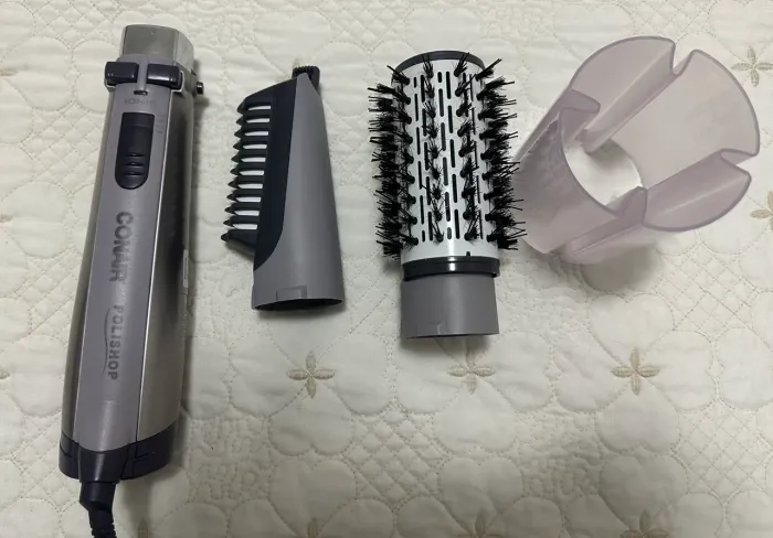 Escova Rotativa Titanium e Pente Alisador de Ar Quente POLISHOP