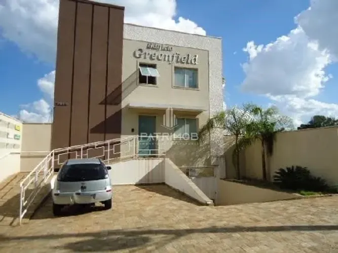 Sala Comercial c/ 1 banheiro e 1vaga de garagem em Ribeirânia