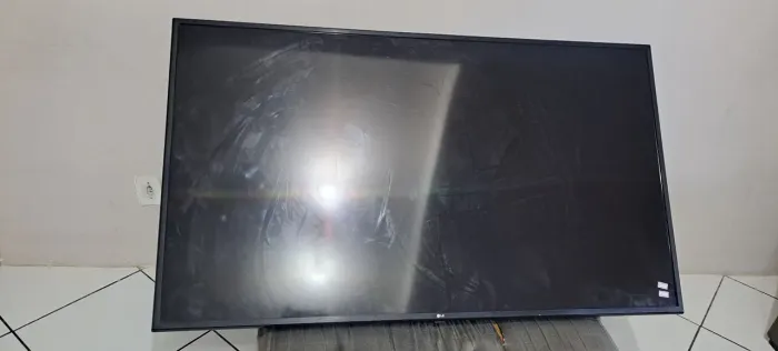 Tv LG 55 polegadas para retirar peças