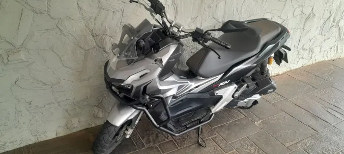 ADV 150