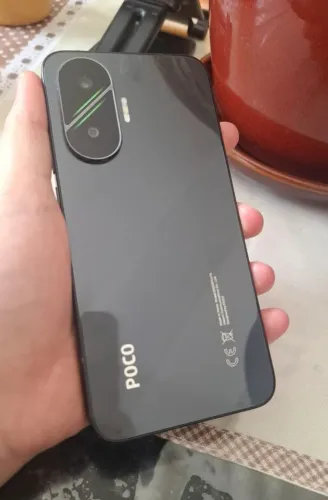 POCO F7 12/512gb
