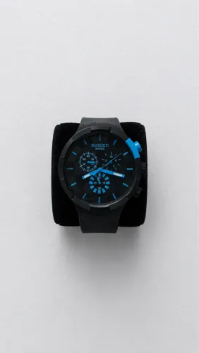 Relogio swatch mostrandor azul