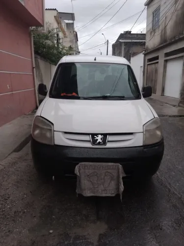 Peugeot Partner Furgão 1.6 16v/ 1.6 16V Flex 3P 2017
