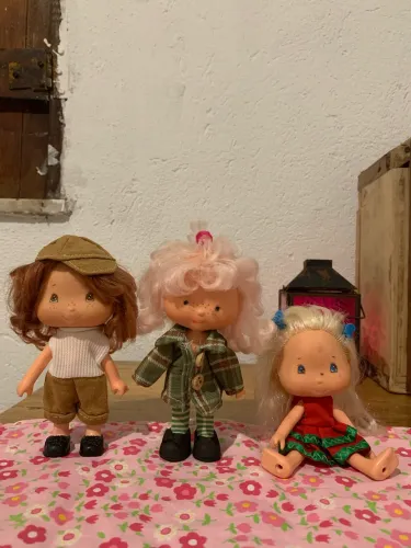 Lindas bonecas moranguinho da marca estrela 