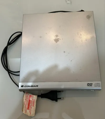 Aparelho de DVD compacto Cougar