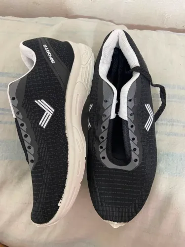 Vende-se um tênis de correr