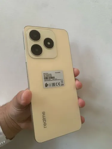 Realme C61