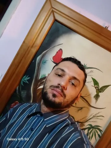 Sou Ajudante carga e descaga 100$