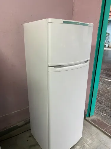 Geladeira Consul 360L