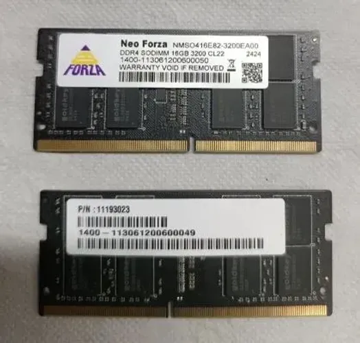 kit de memorias ddr4 de 16gigas cada uma 