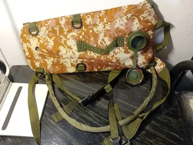 Mochila p/ hidratação KMS camuflada