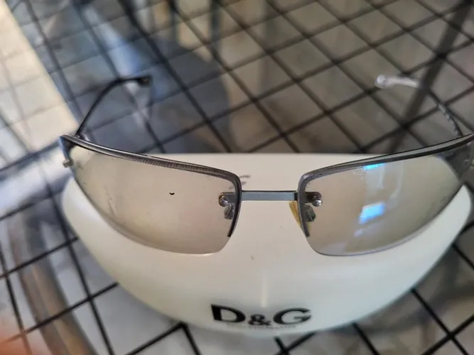 Oculos de sol ou p lente de grau original dolce&gabbana..