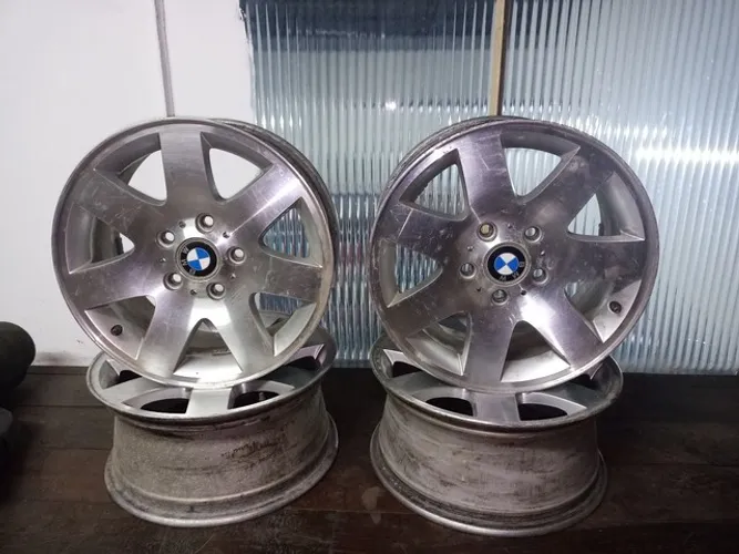 Jogo de rodas BMW aro 16