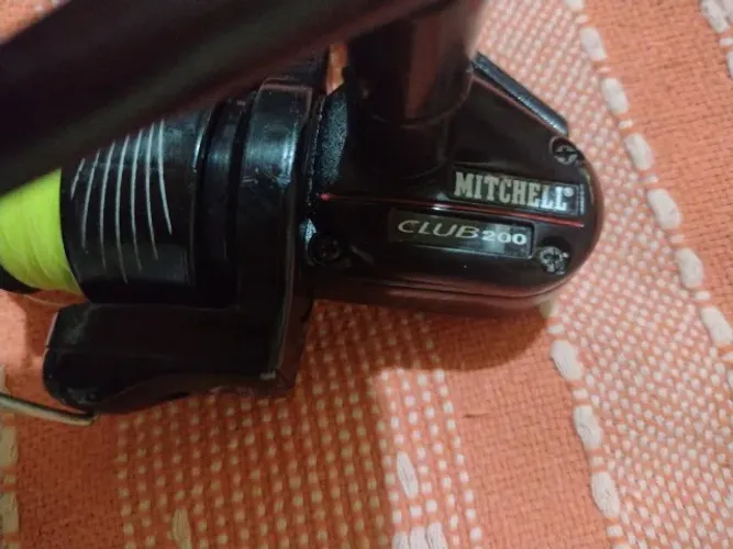 2 molinete mitchell  clube 200 lithe,