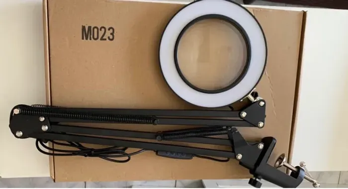 Lupa/Luminária Ring Light