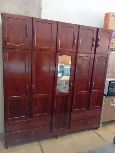 GUARDA ROUPA NOVO DE MADEIRA