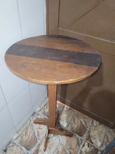 Mesa bistrô, madeira ( embuia) de demolição