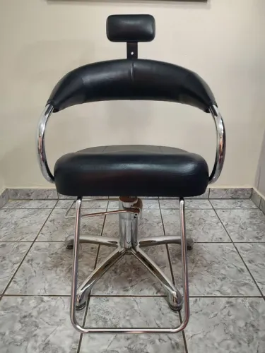 Cadeira de Cabeleireiro Hidráulica 
