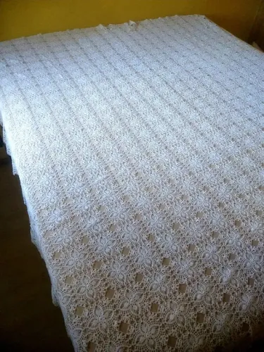 Colcha em Crochê belíssima 