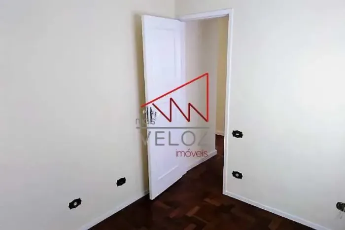 Apartamento - Padrão / Residencial / Glória