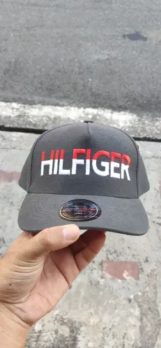 Boné Hilfiger - Cinza Aba curva fecho ajustável Fitão 
