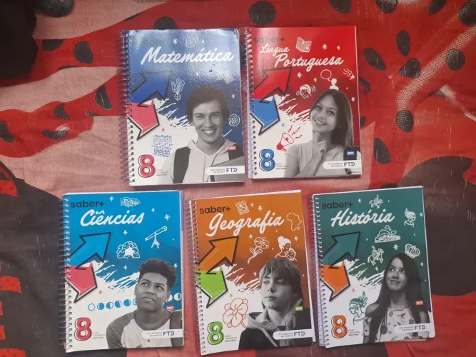 Livro Escolar