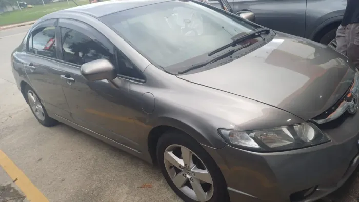HONDA Civic LXS 1.8/1.8 Flex 16V Aut