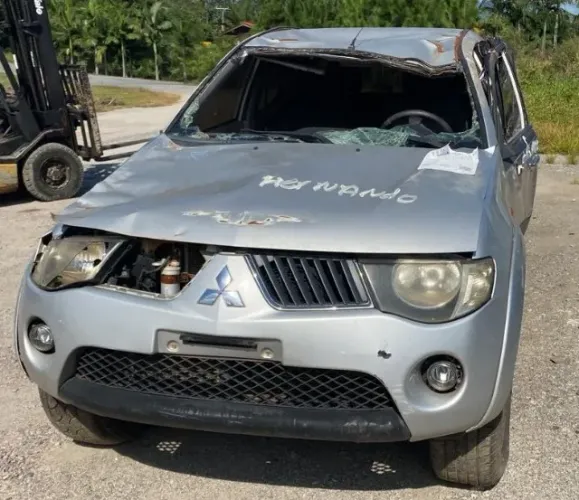 Mitsubishi L200 Triton 3.2 Diesel Automática 2009 4 Marchas Veiculo Destinado A Retirada D