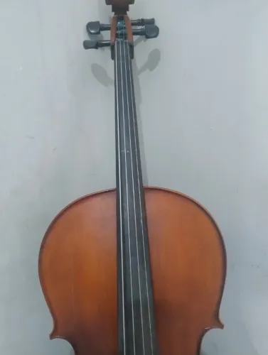 Violoncelo Eagle 4/4 CE 300 já passado por luthier