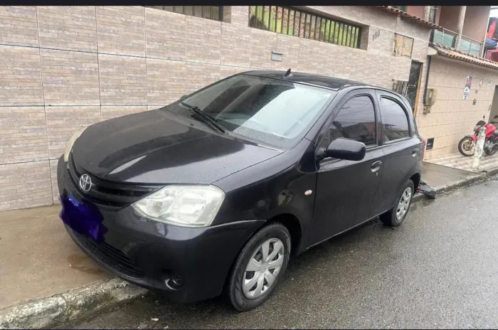 Etios e Argor ALUG0