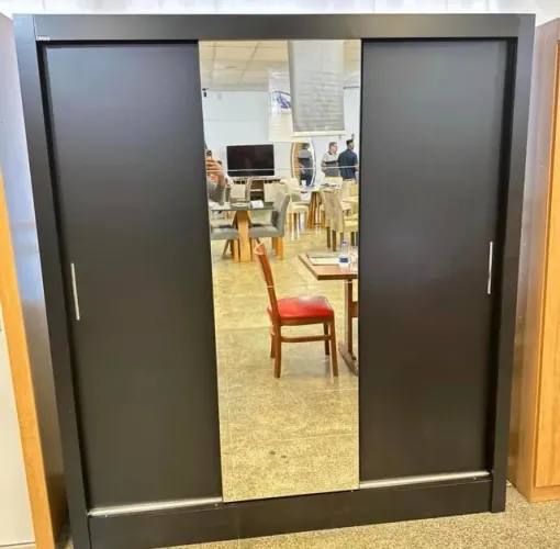 Guarda-Roupa 3 Portas Dubai/Santiago Plus(1 Porta espelhada) 1,79 m Preto